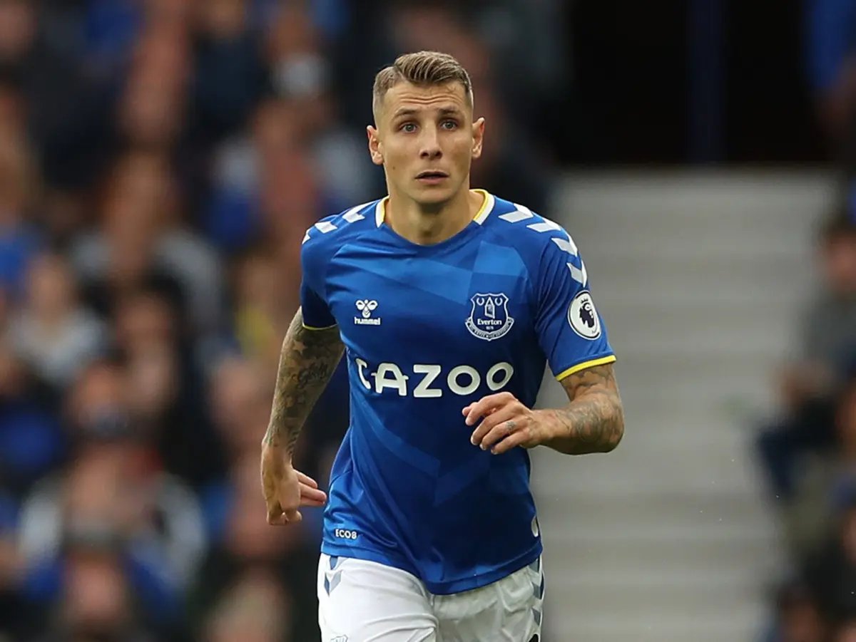 &nbsp; ខ្សែការពារ&nbsp;Lucas Digne