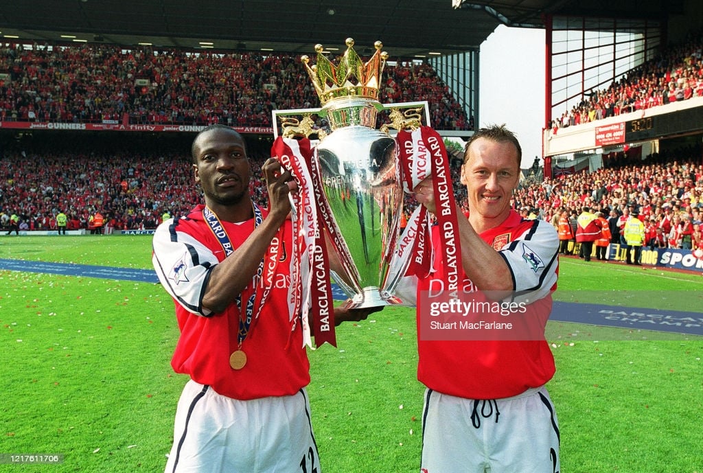 &nbsp; លោក&nbsp;Lee Dixon&nbsp;និង&nbsp;Lauren