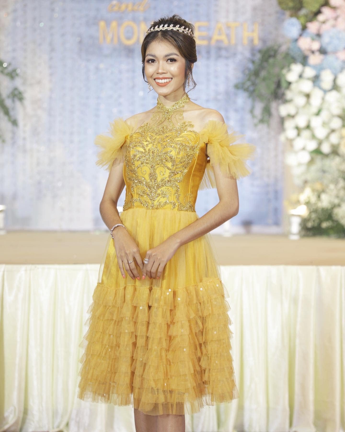 &nbsp; តារាចម្រៀងស្រី&nbsp;សុវត្ថិឌី ធារីកា
