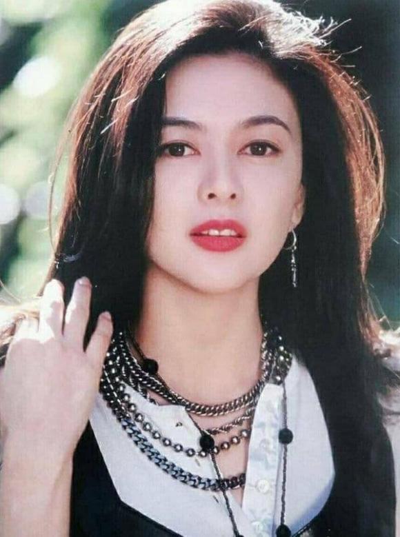 Rosamund Kwan