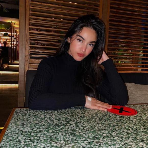 Cassandra Angelique