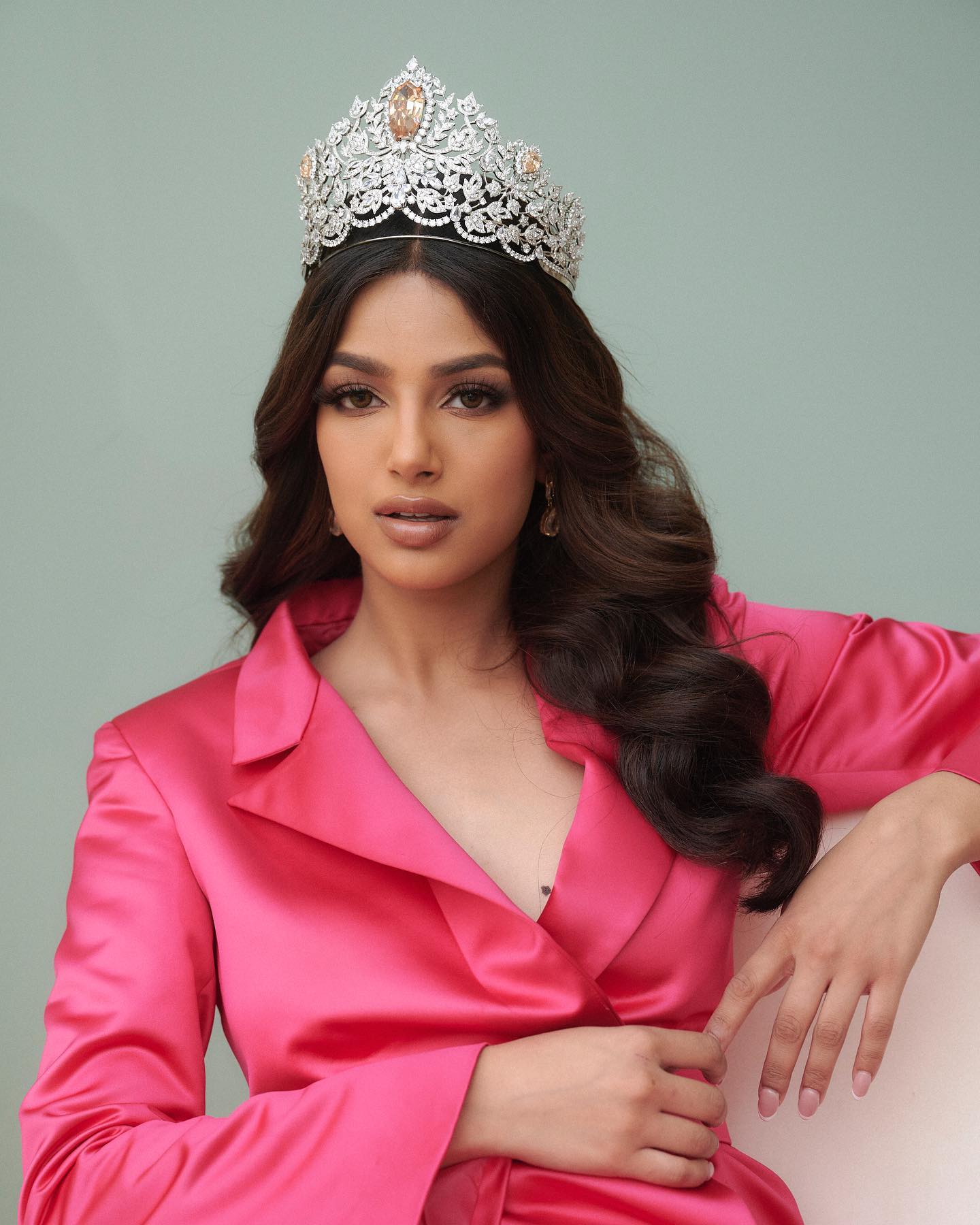 បវរកញ្ញាឯកចក្រវាលHarnaaz Sandhu