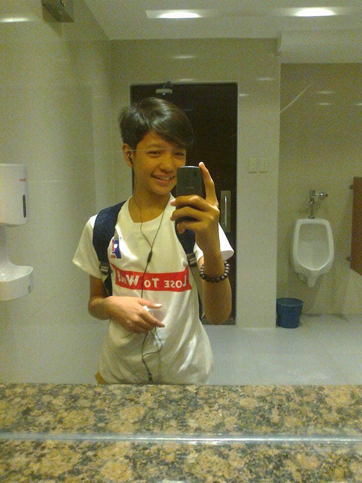 Ryan Zandy Acuin (មុនតែងស្រី)
