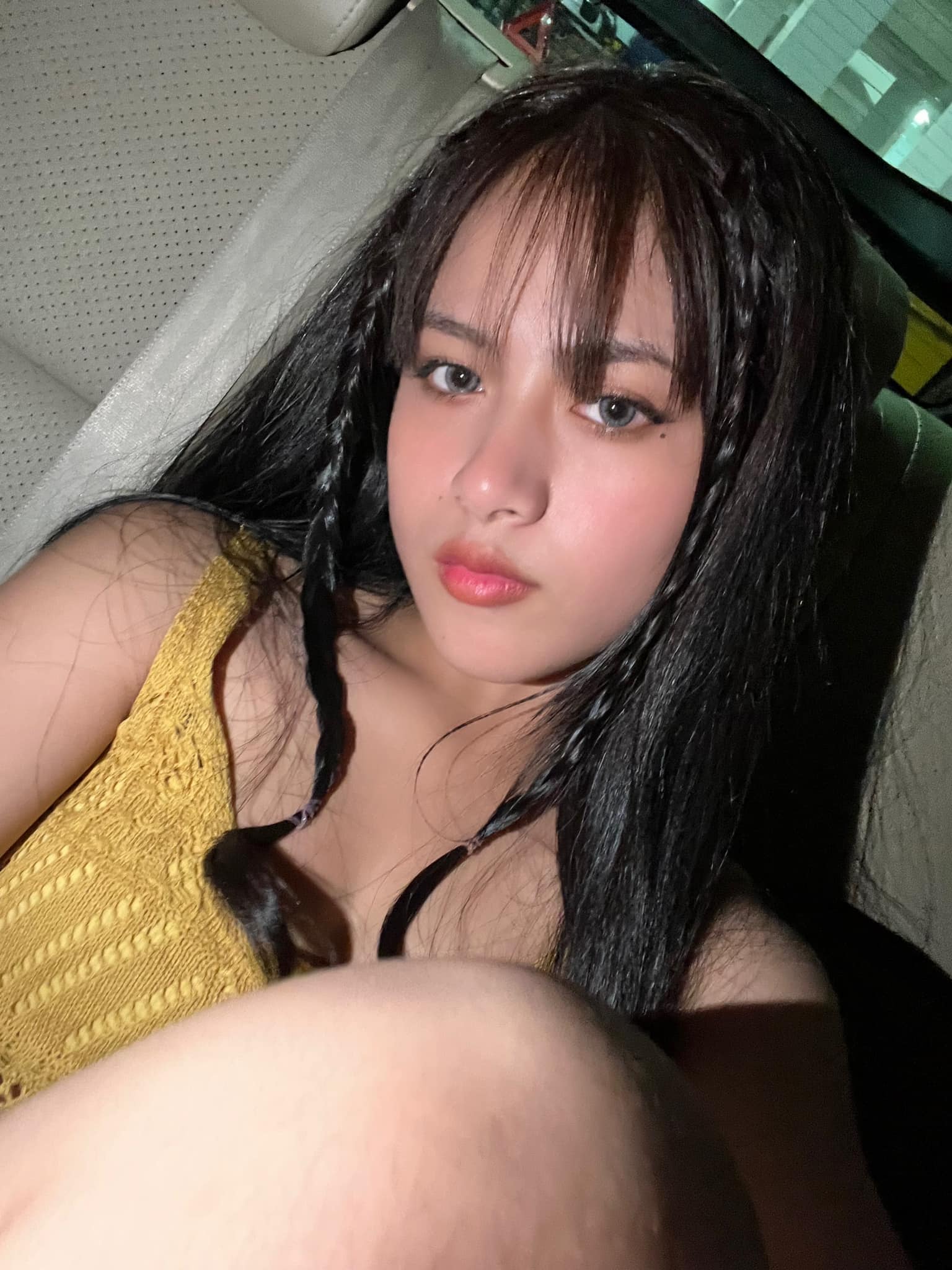 ជូលី