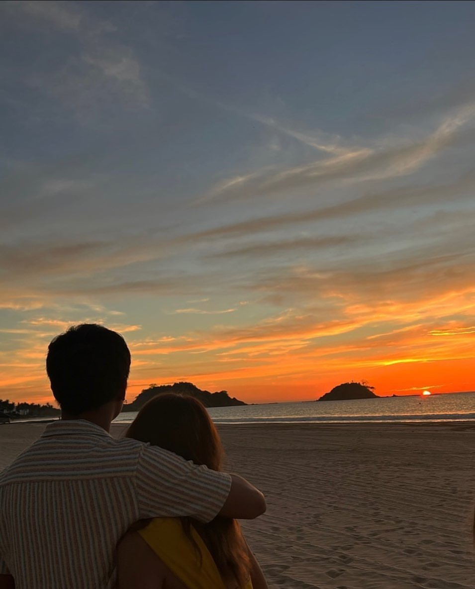 រូបថ្មី Kathryn និង Daniel