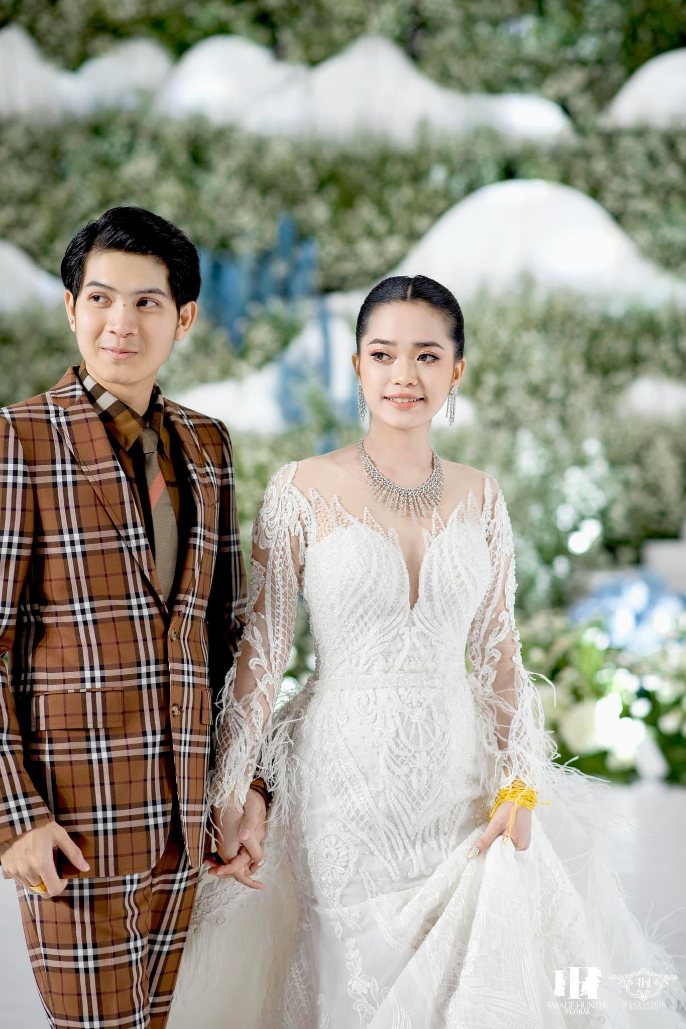 នីឡា និងគ្រួសារ