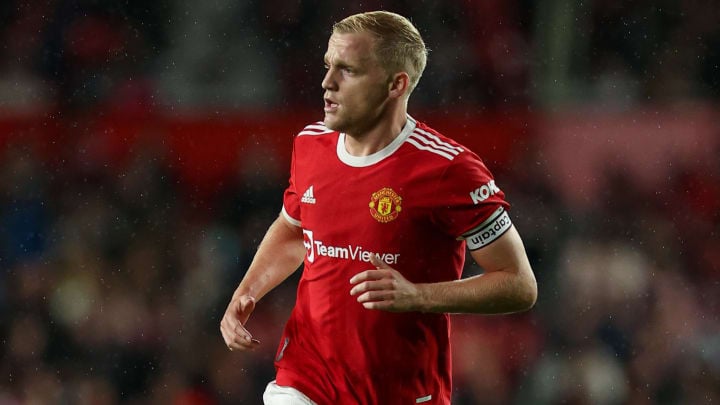 ខ្សែបម្រើ&nbsp;Donny van de Beek