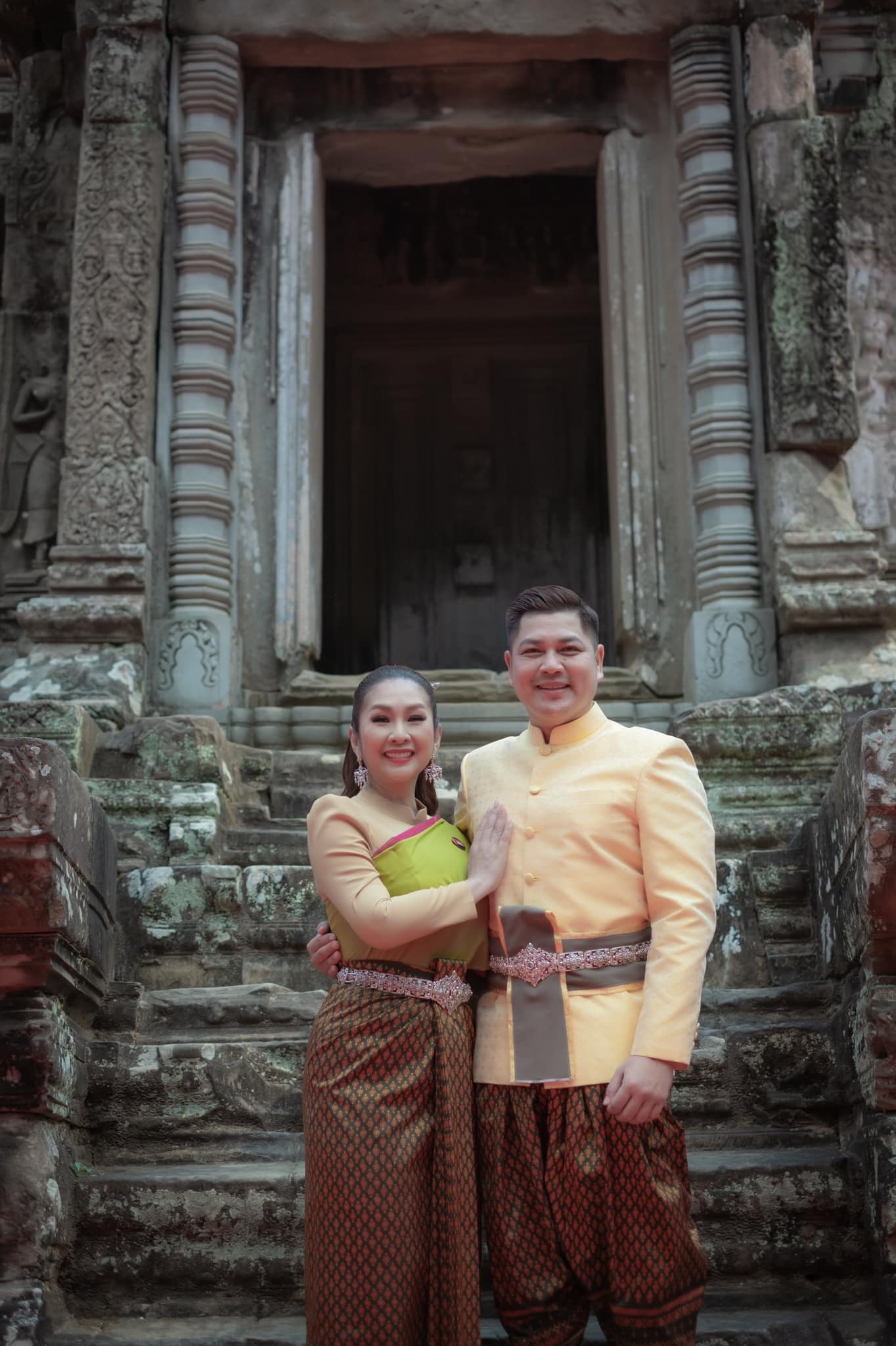 ជា វិបុល និងភរិយា&nbsp;