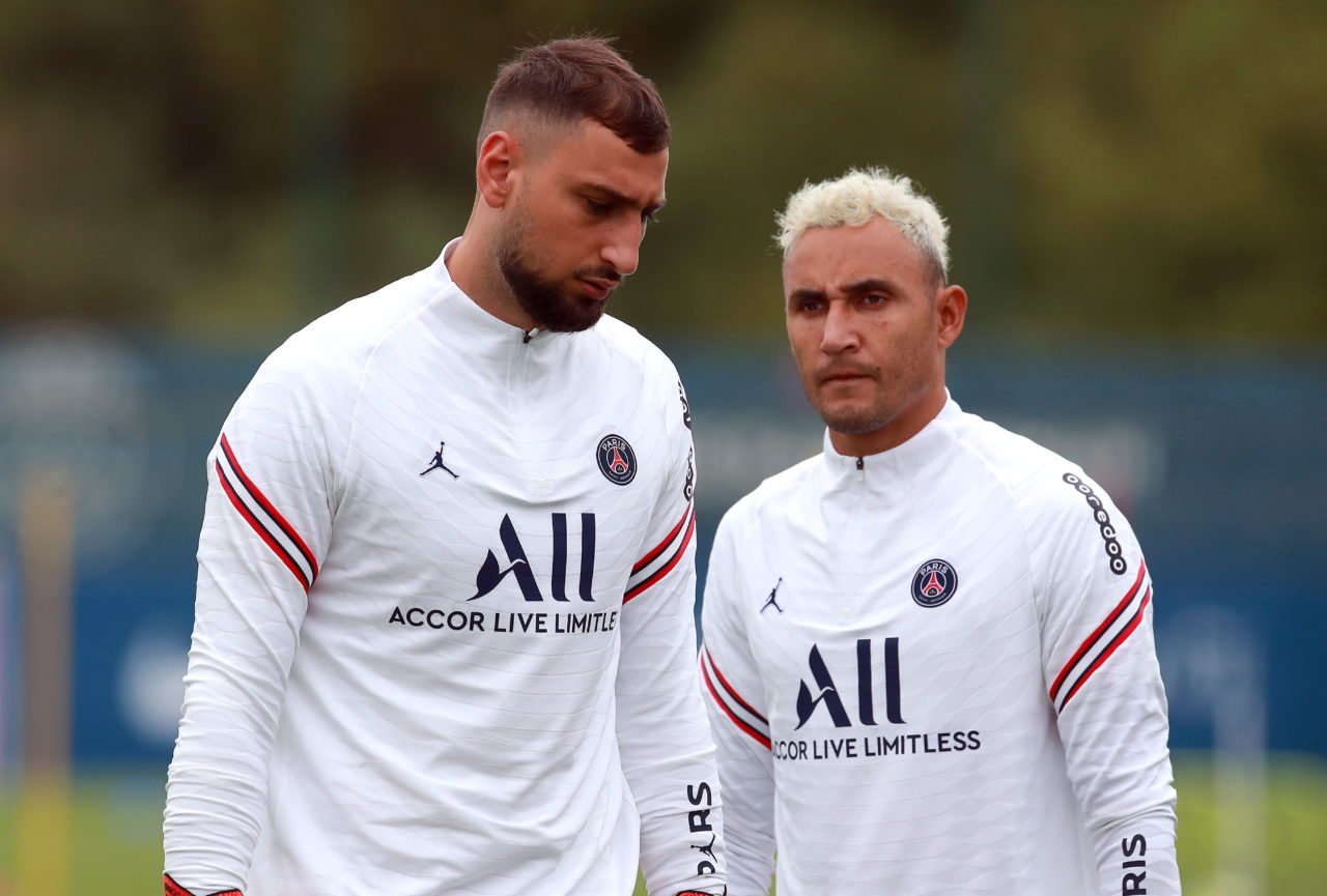 &nbsp; អ្នកចាំទី&nbsp;Gianluigi Donnarumma និង Keylor Navas