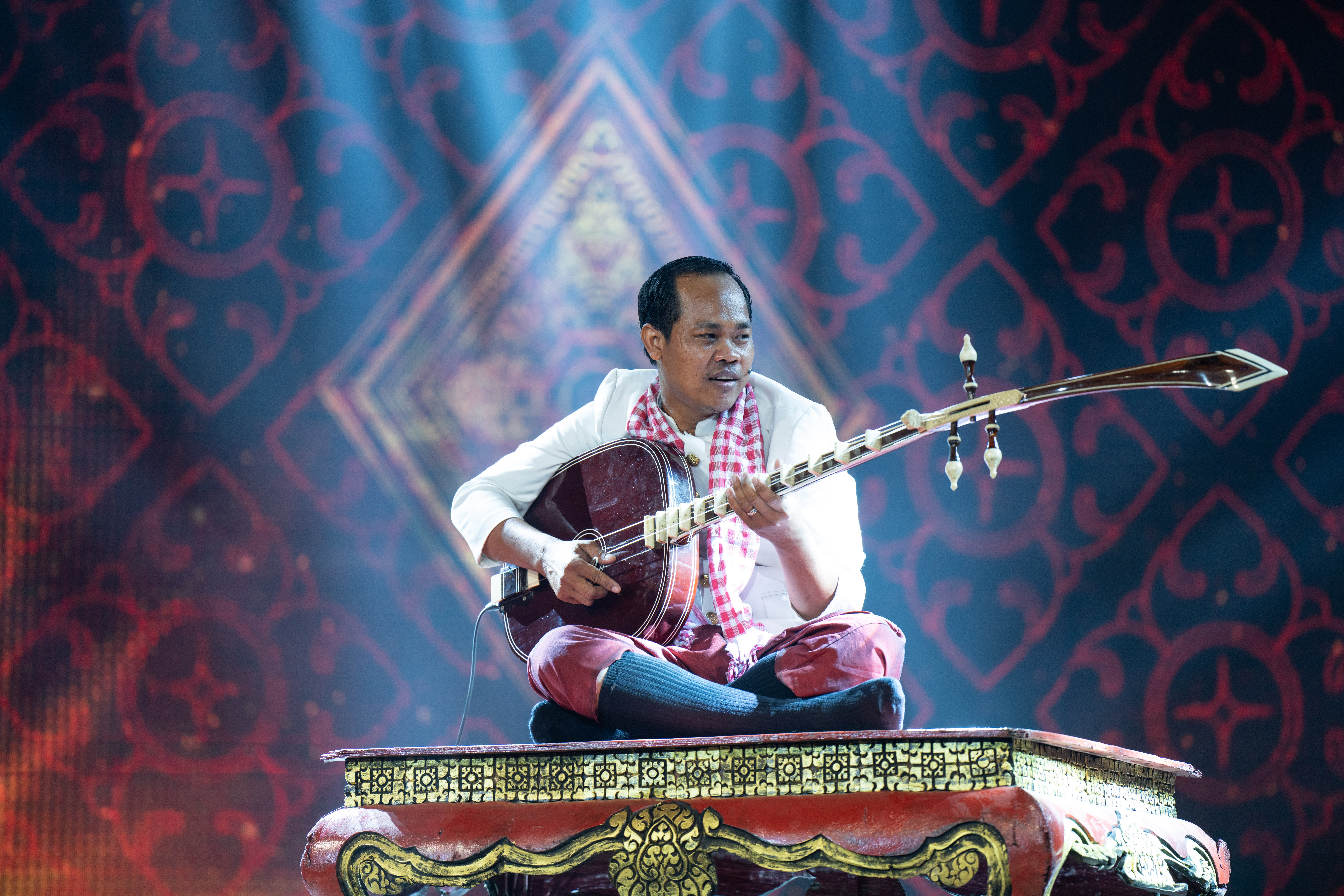 &nbsp; តន្រ្តី&nbsp;«អង្គរ អបអរអត្តសញ្ញាណយើង»
