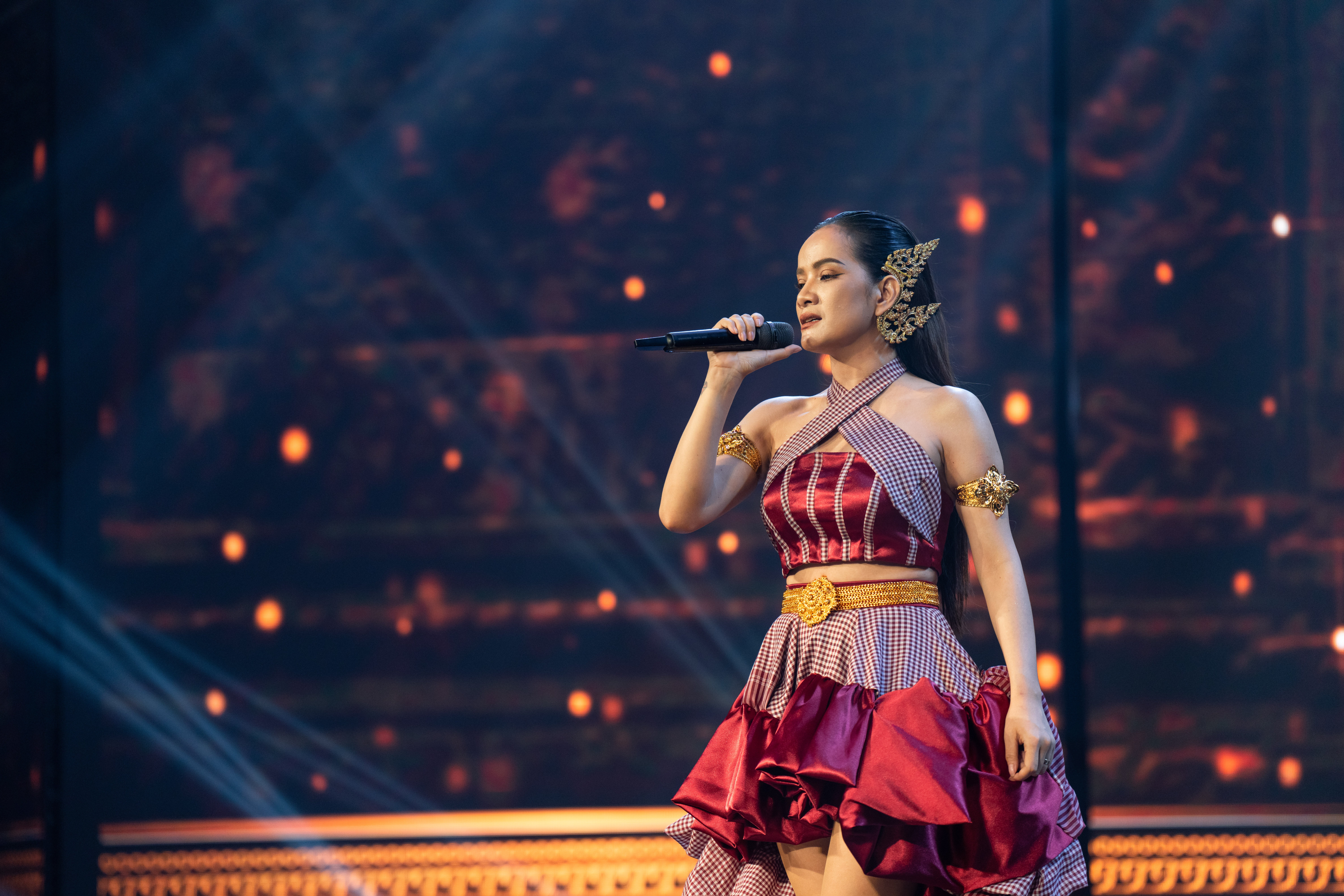 &nbsp; តន្រ្តី&nbsp;«អង្គរ អបអរអត្តសញ្ញាណយើង»