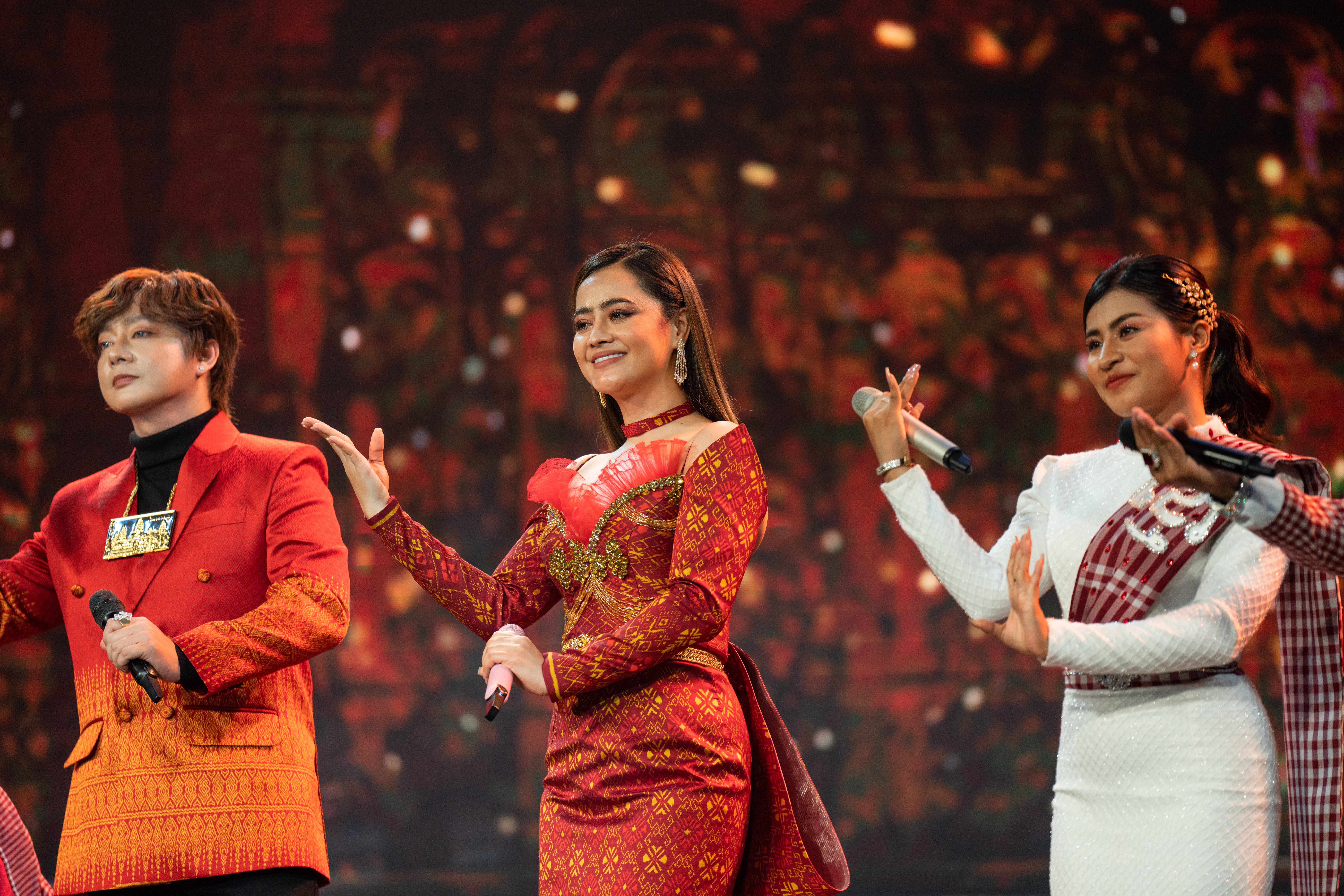&nbsp; តន្រ្តី&nbsp;«អង្គរ អបអរអត្តសញ្ញាណយើង»