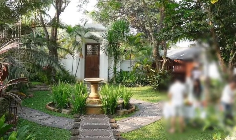 ផ្ទះរបស់ Noon និង ស្វាមី