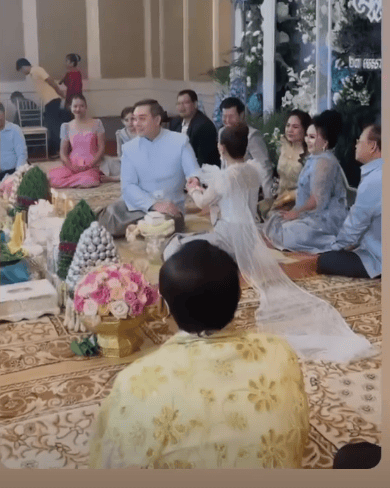 ទិដ្ឋភាពថ្ងៃភ្ជាប់ពាក្យ