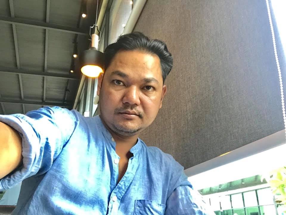 &nbsp; តារាចម្រៀង&nbsp;សាពូន មីដាដា