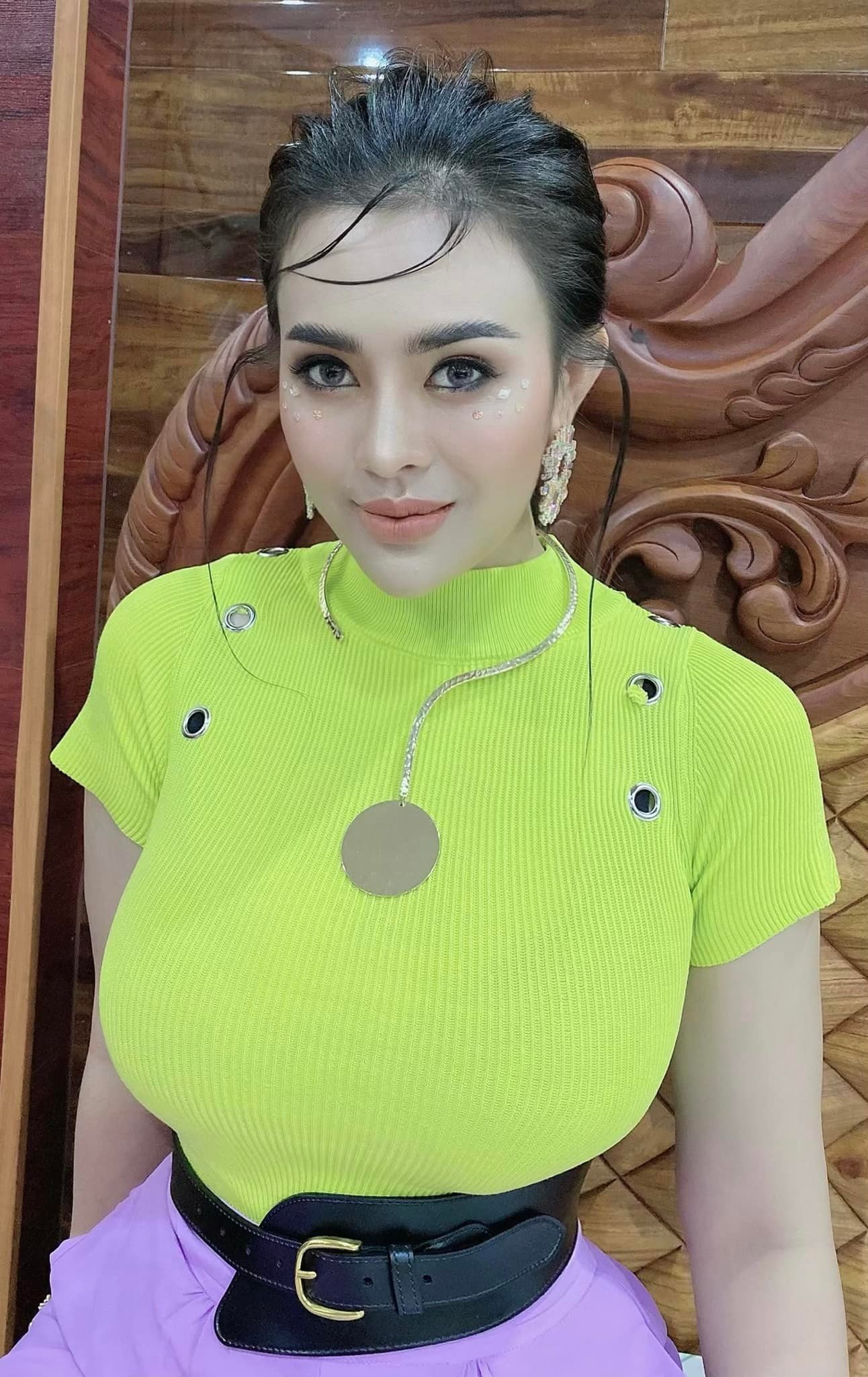 អតីតភរិយា admin ជីងចក់
