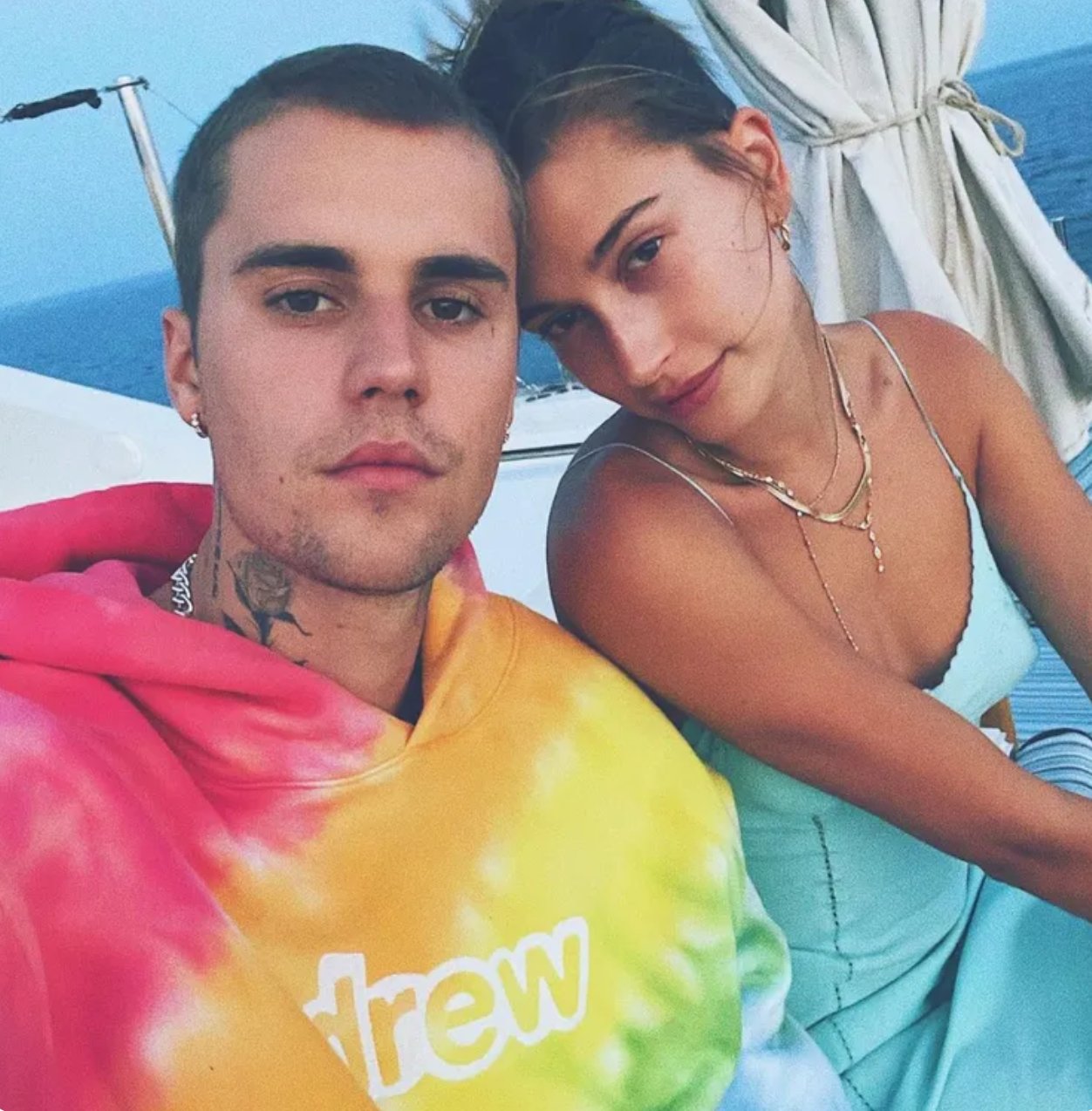 Justin Bieber និង Hailey Bieber