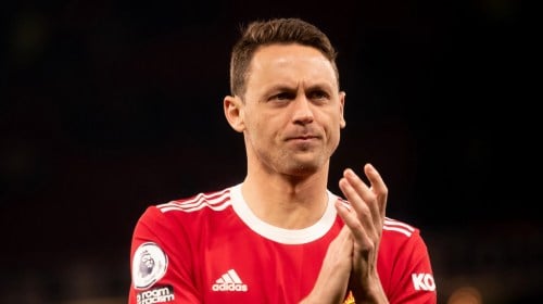 ខ្សែបម្រើ&nbsp;Nemanja Matic