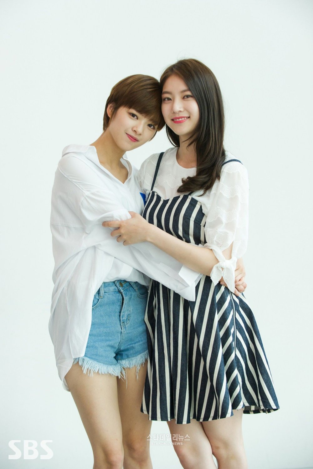 Jeongyeon&nbsp; និង Gong Seung Yeon