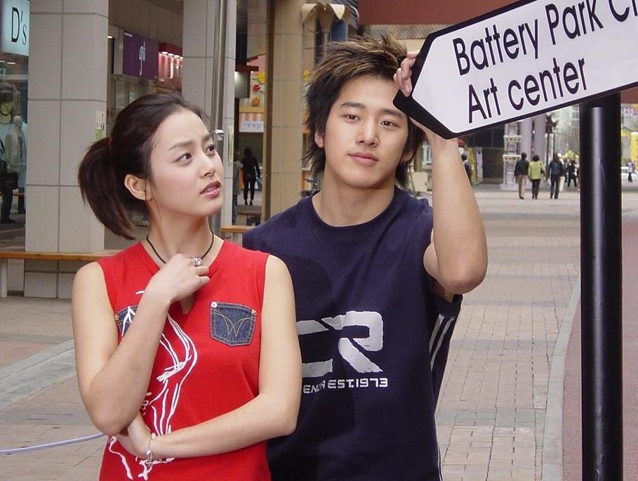 &nbsp;Kim Tae Hee និង Lee Wan
