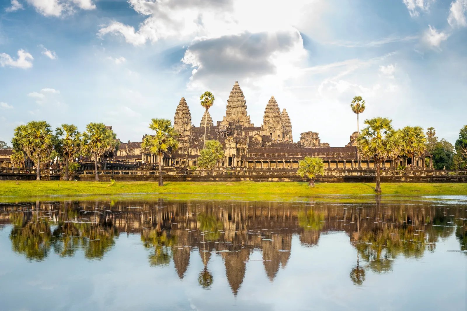 ប្រាសាទអង្គរវត្ត ប្រទេសកម្ពុជា