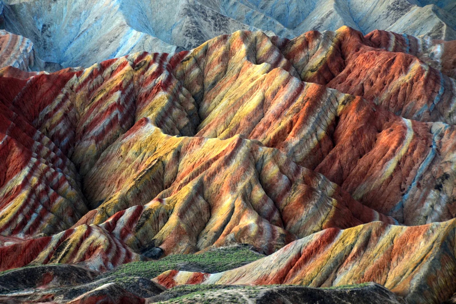 ភ្នំ Danxia Landform ប្រទេសចិន