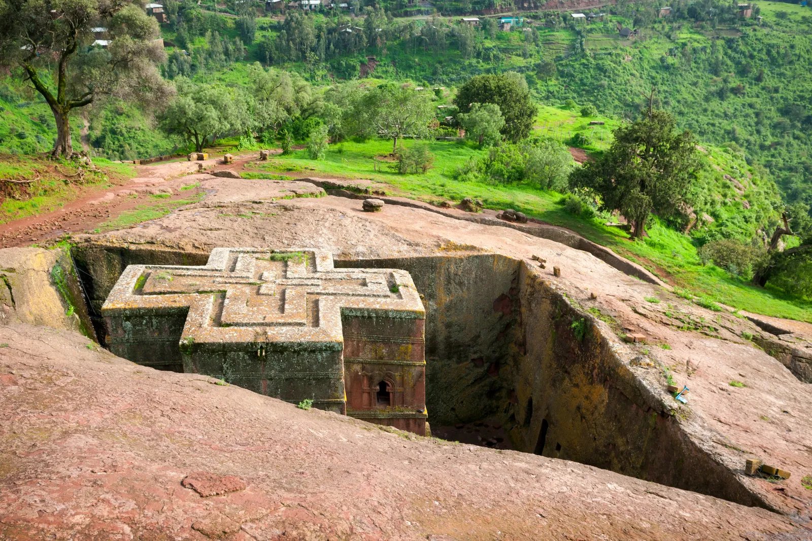 វិហារ Rock-Hewn នៃ Lalibela ប្រទេសអេត្យូពី
