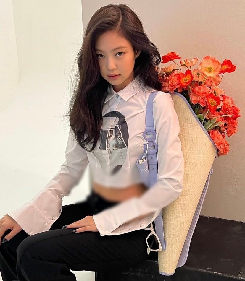 &nbsp;Jennie