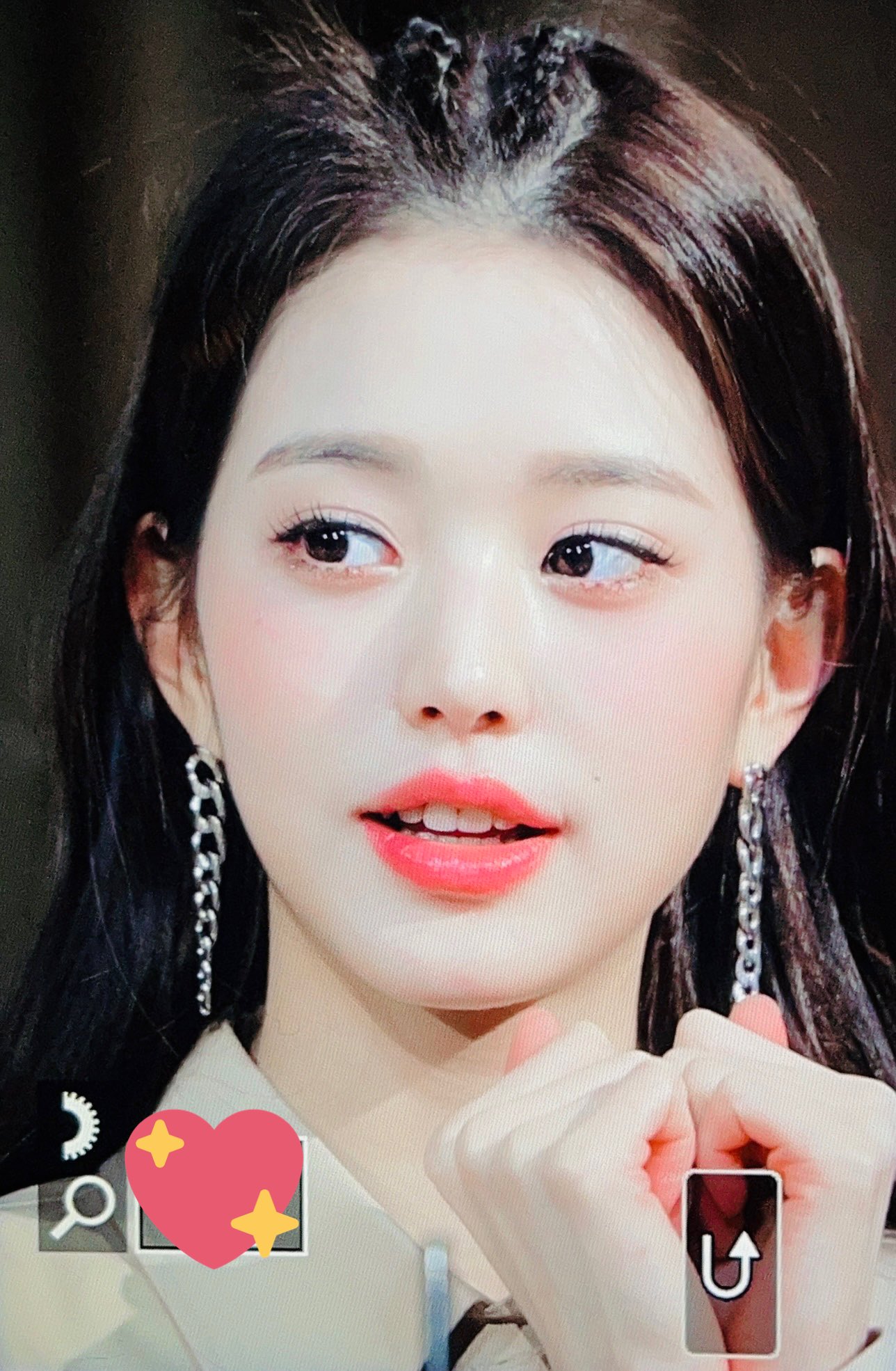 រូប Wonyoung មិនទាន់កែសម្រួល
