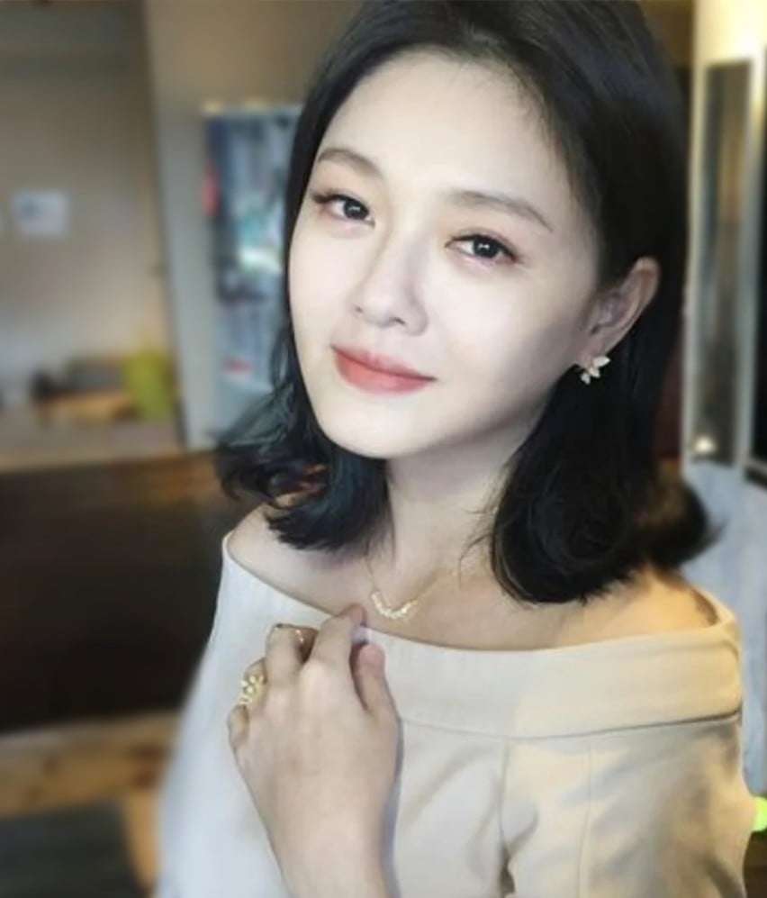 Barbie Hsu