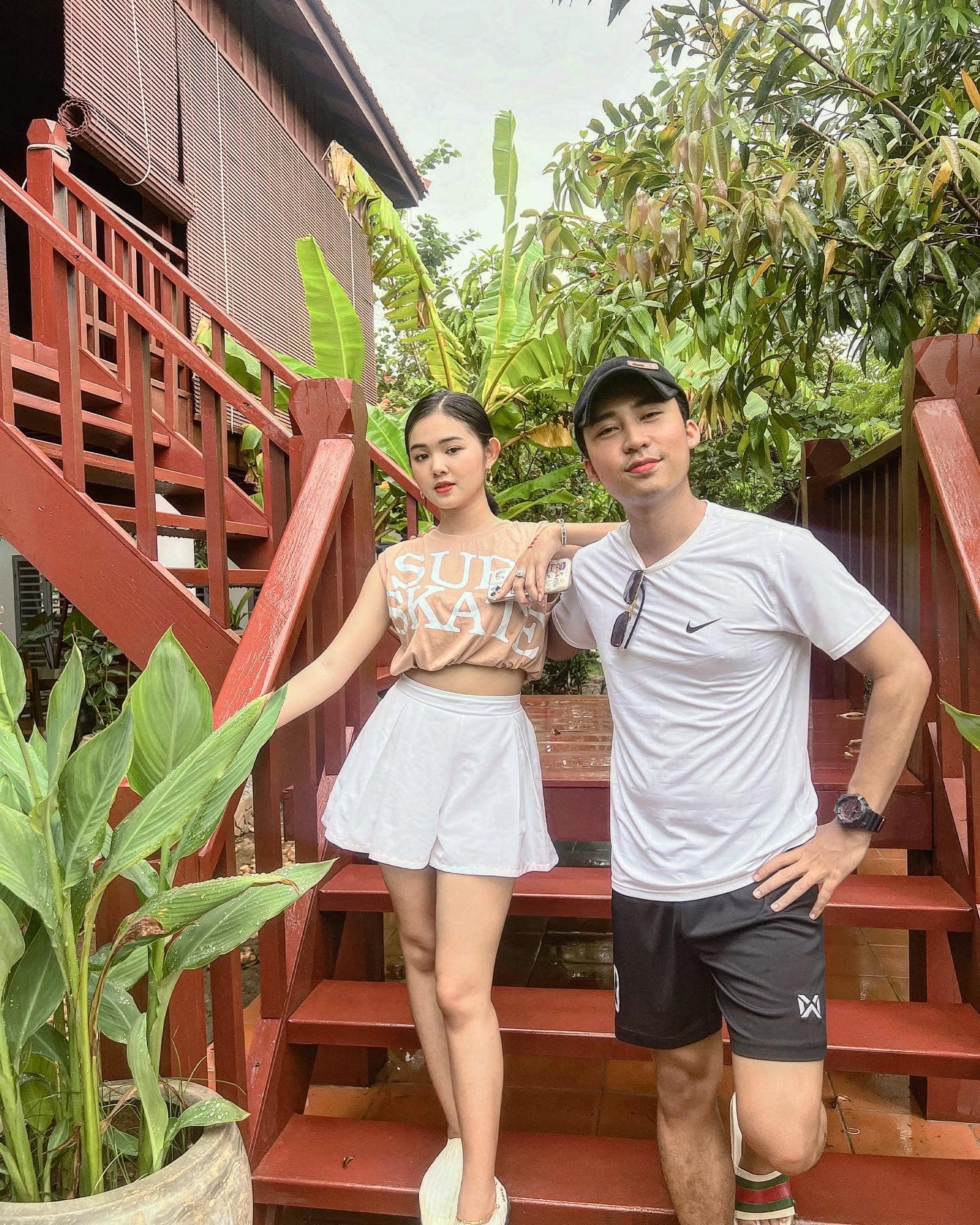 នាយព្រែក និង ឈិន មុន្នីនាថ