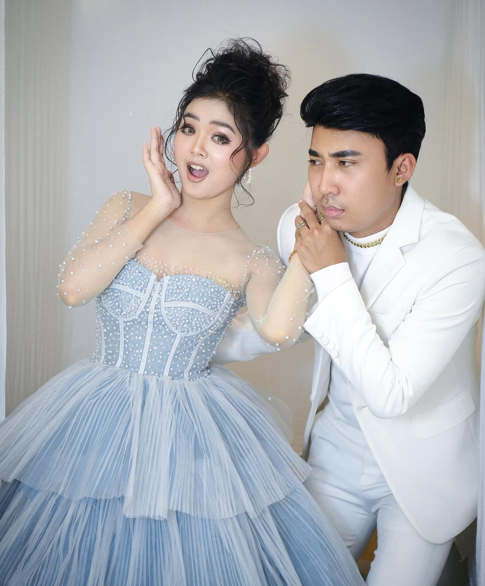 នាយព្រែក និង ឈិន មុន្នីនាថ
