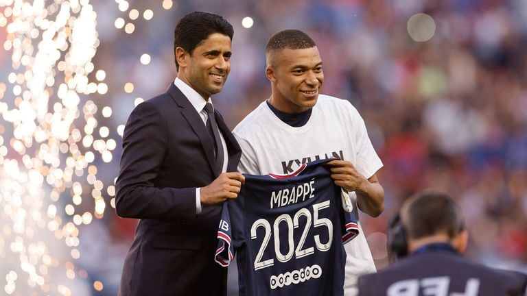 Kylian Mbappe និង ប្រធានក្លិប PSG