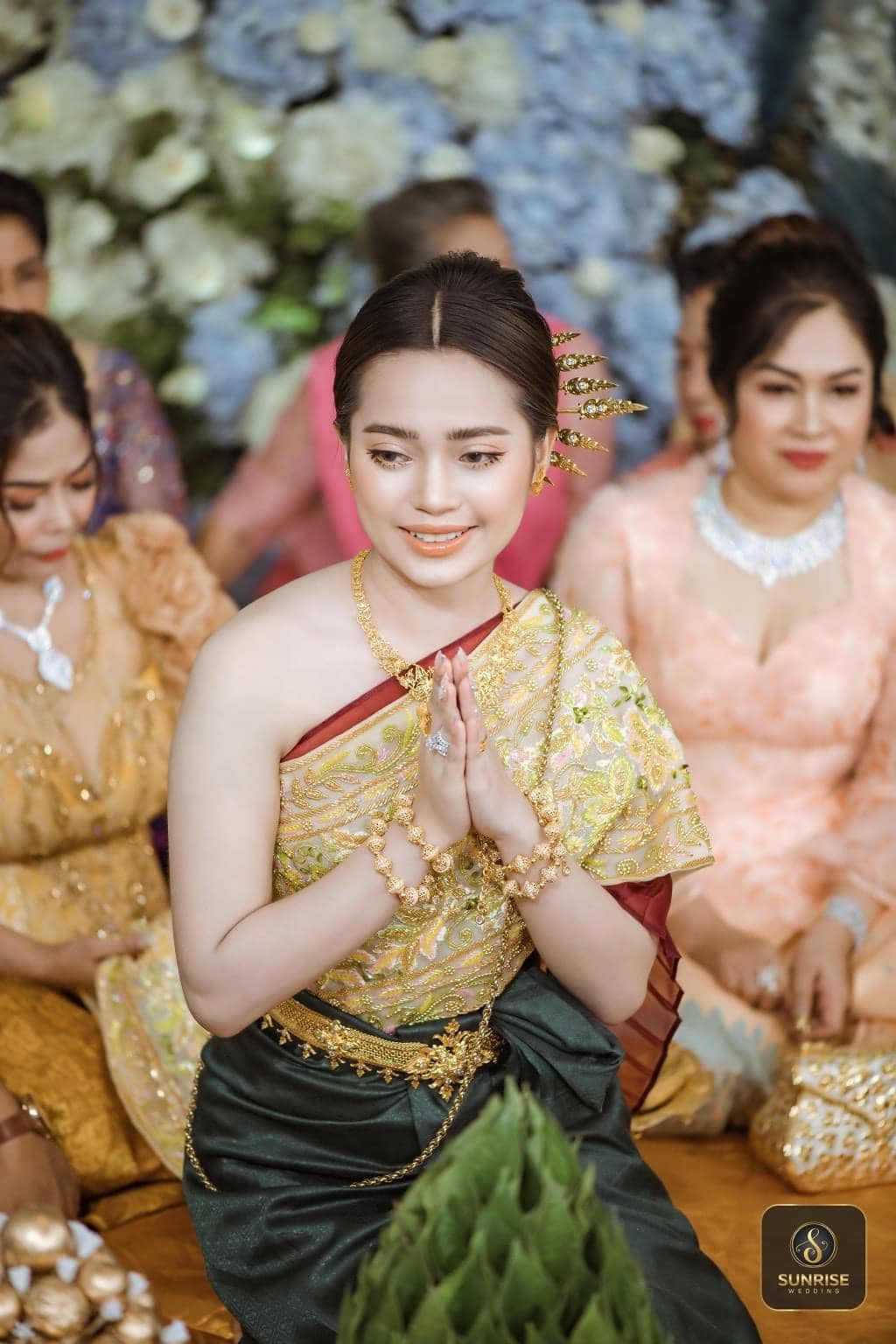 នីឡា