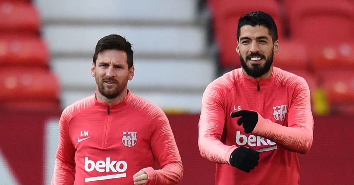 &nbsp; កីឡាករ Luis Suarez និង Lionel Messi