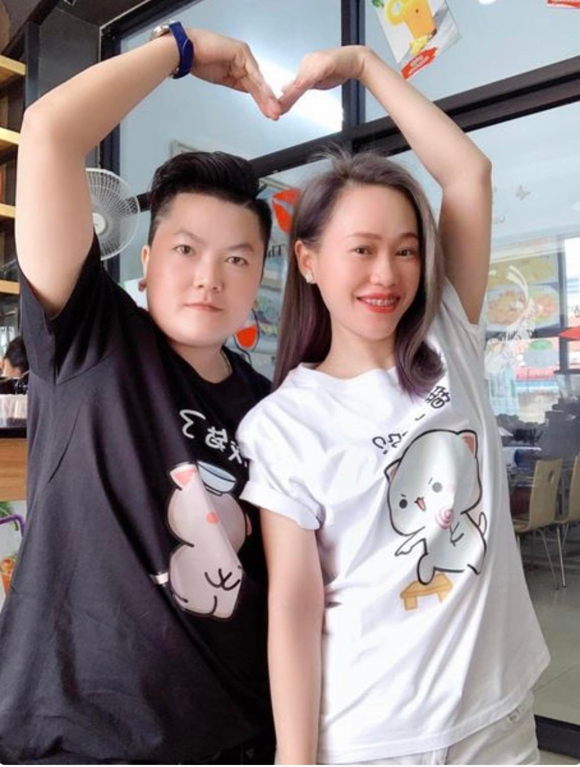 លី អ៊ីវ៉ាធីណា