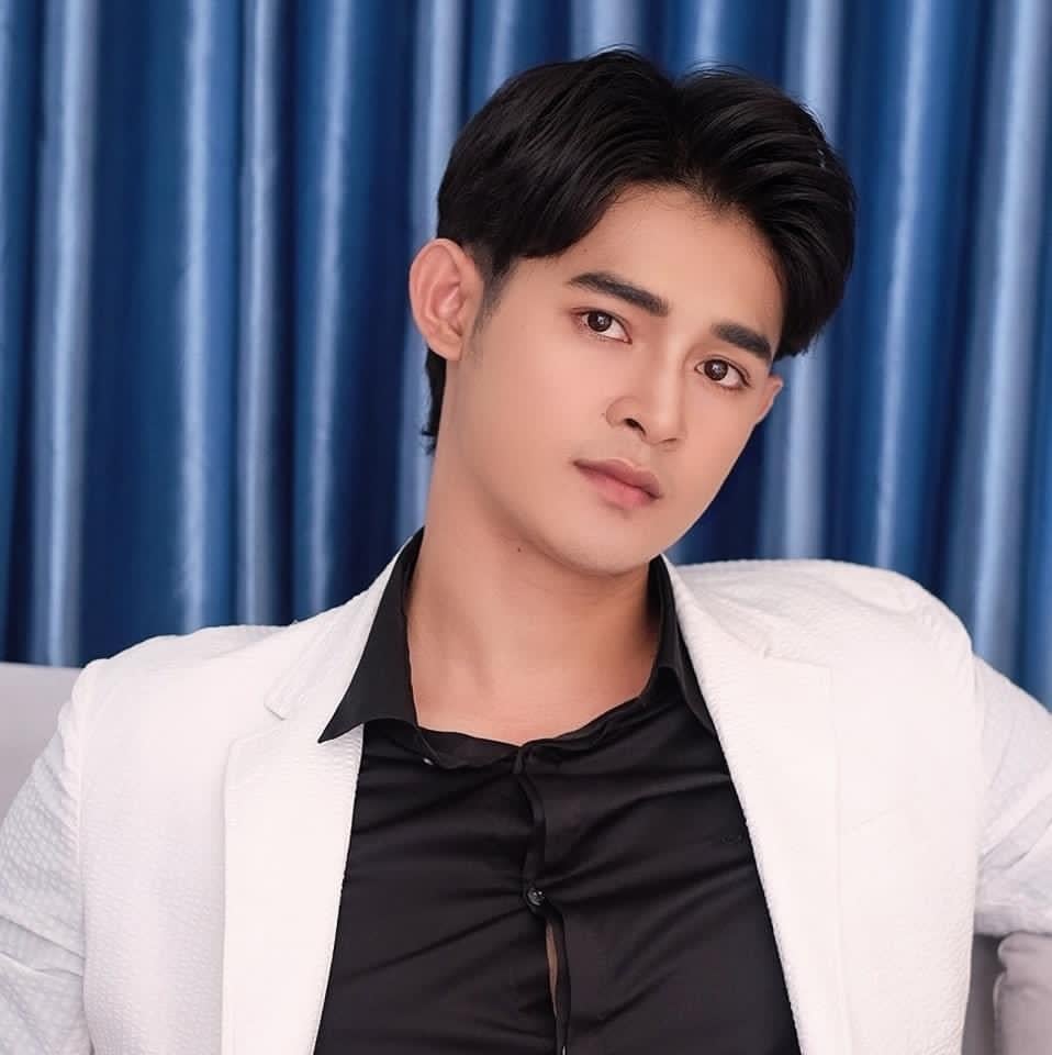 លោក ទ្រី តារាវុធ&nbsp;