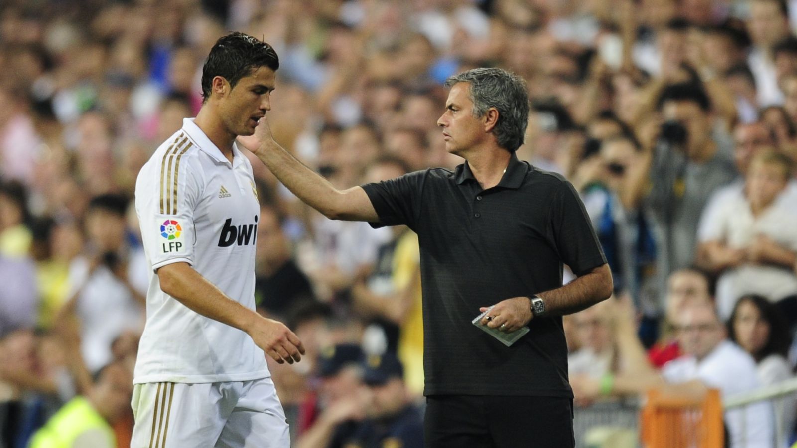 ខ្សែប្រយុទ្ធ&nbsp;Cristiano Ronaldo និងលោក Jose Mourinho&nbsp;