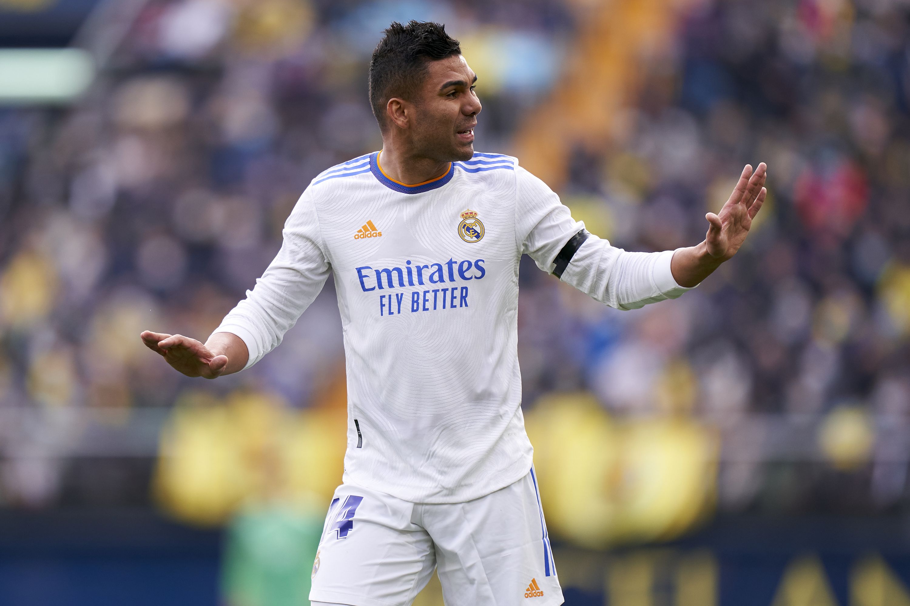 ខ្សែបម្រើ&nbsp;Casemiro