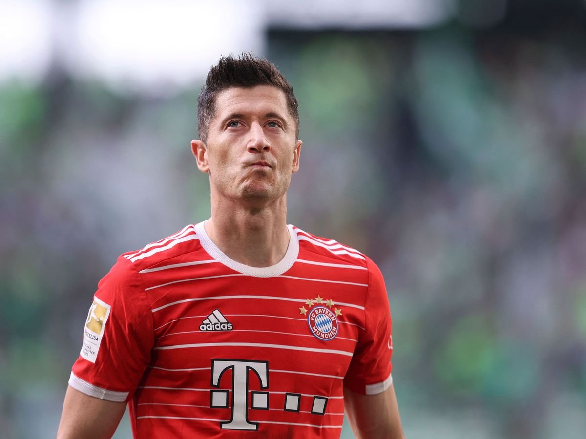 កីឡាករ Robert Lewandowski