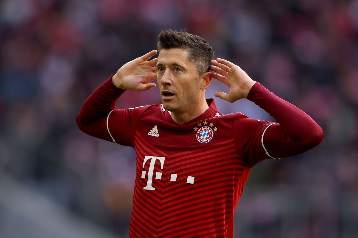 កីឡាករ Robert Lewandowski