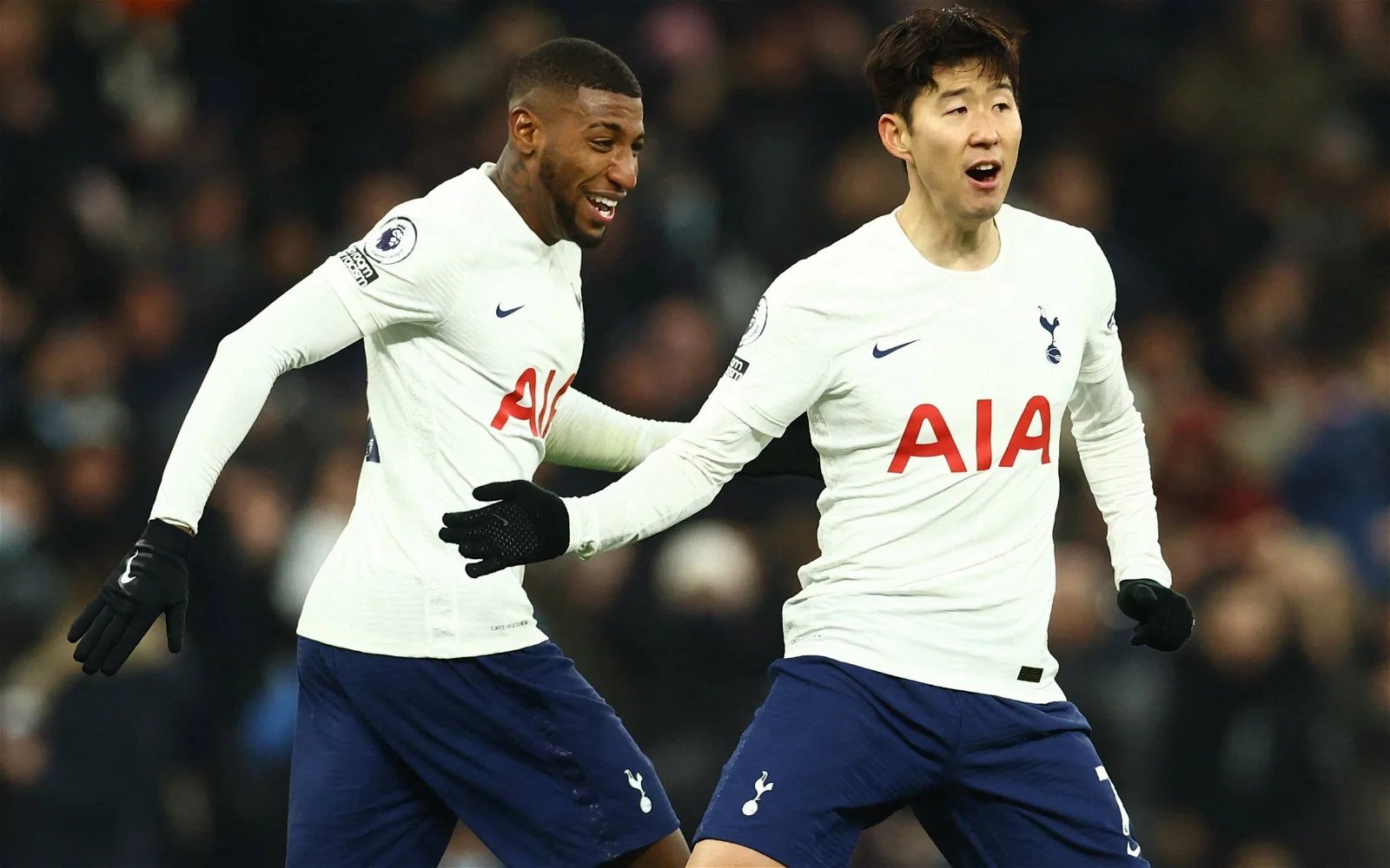 &nbsp; កីឡាករ&nbsp;Son Heung-min និង Emerson Royal