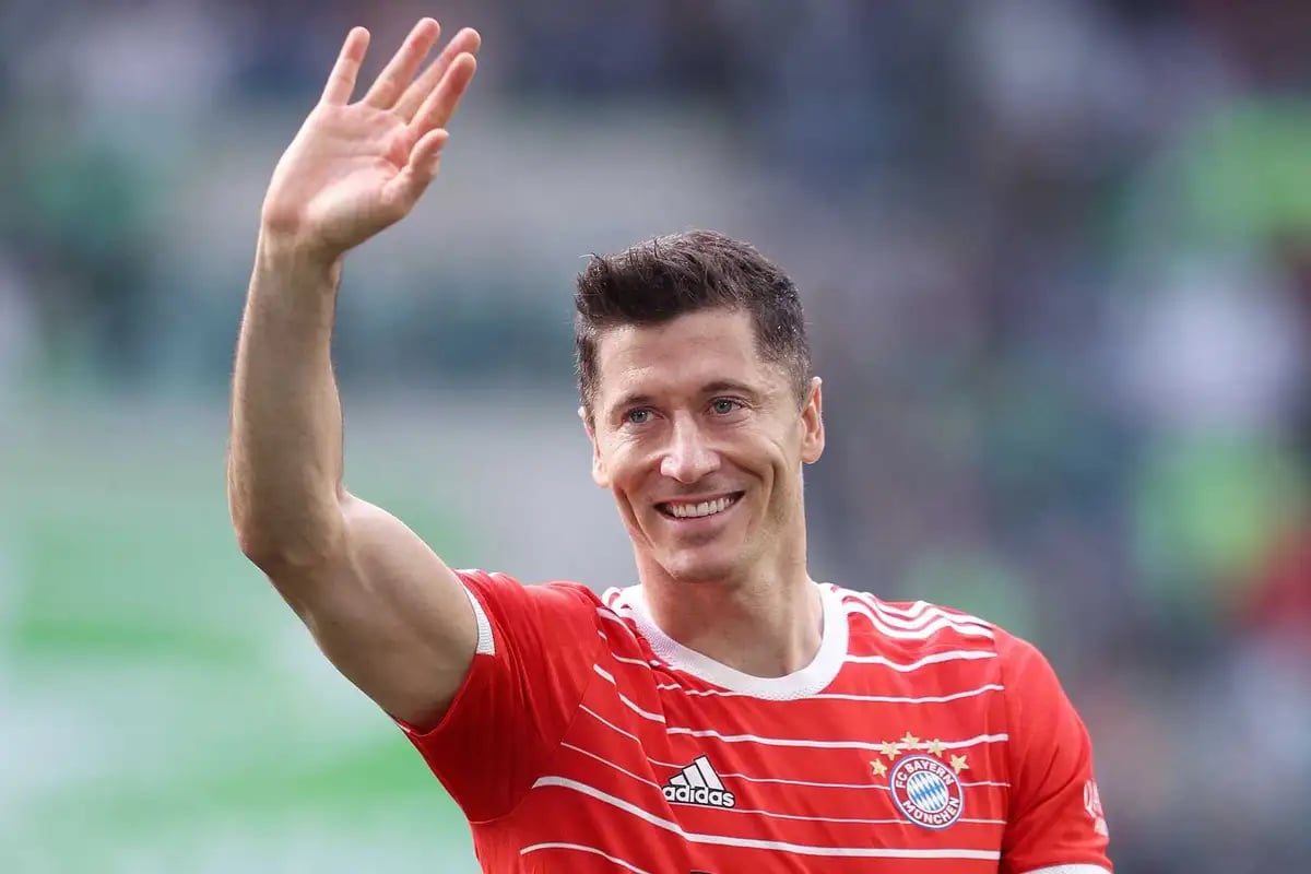 &nbsp; កីឡាករ Robert Lewandowski