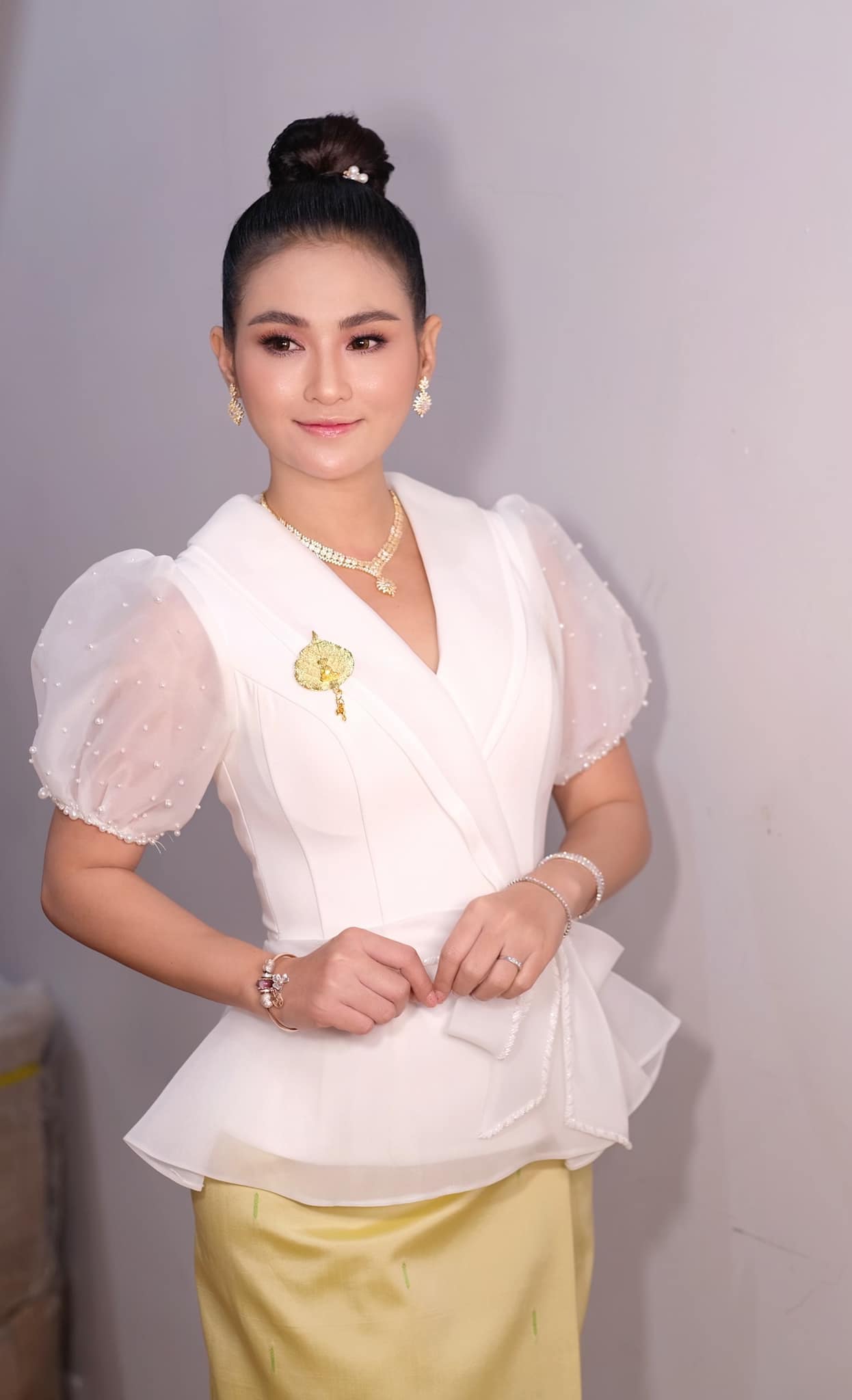សុគន្ធ និសា