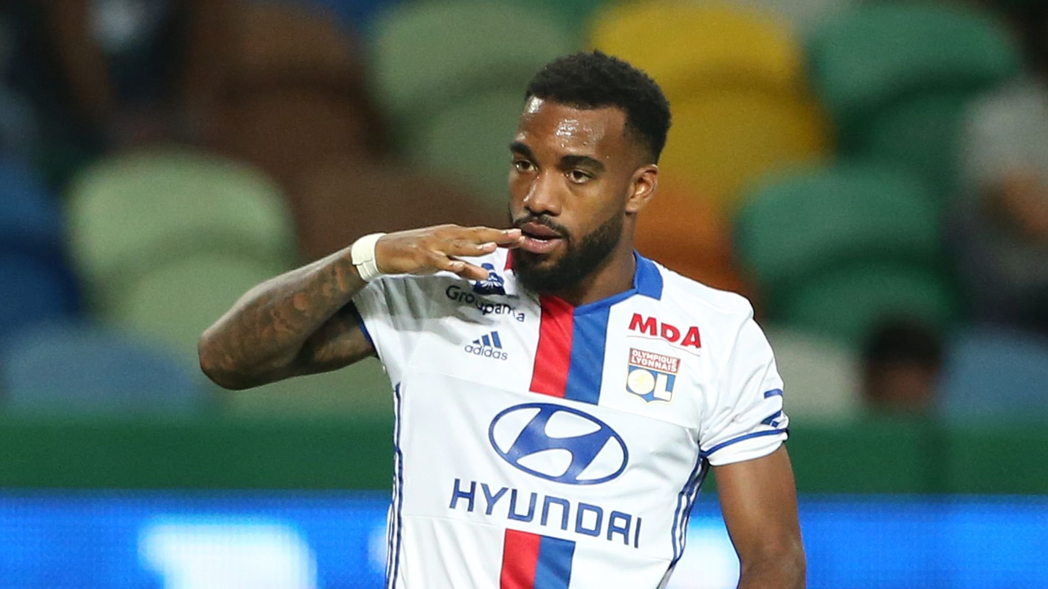 &nbsp; កីឡាករ&nbsp;Alexandre Lacazette