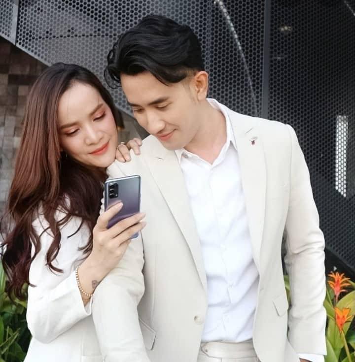 ពេជ្រ សោភា និង ឆឺម សក្កដា
