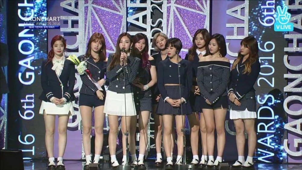 TWICE&nbsp;