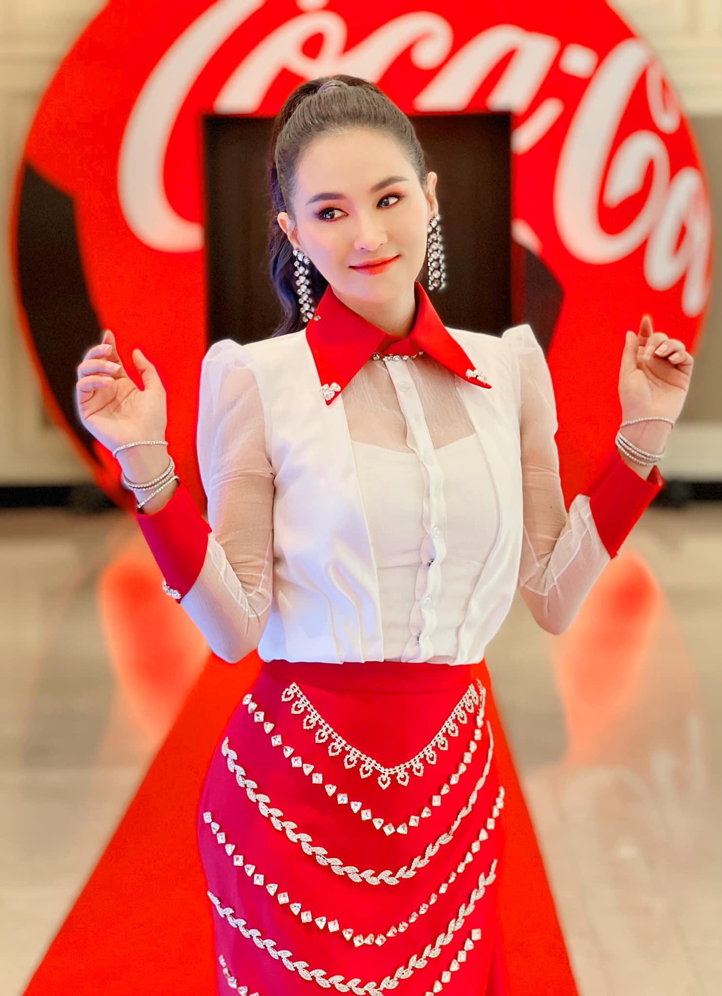 សុគន្ធ និសា