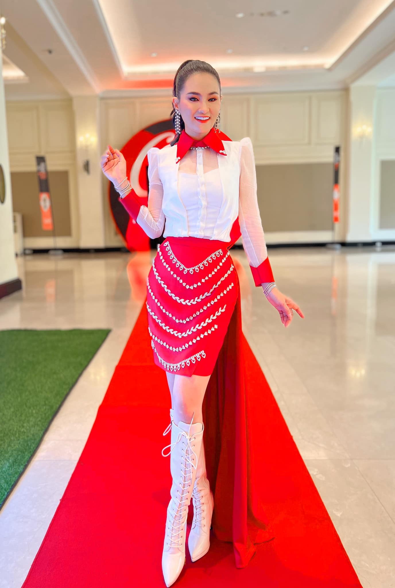 សុគន្ធ និសា