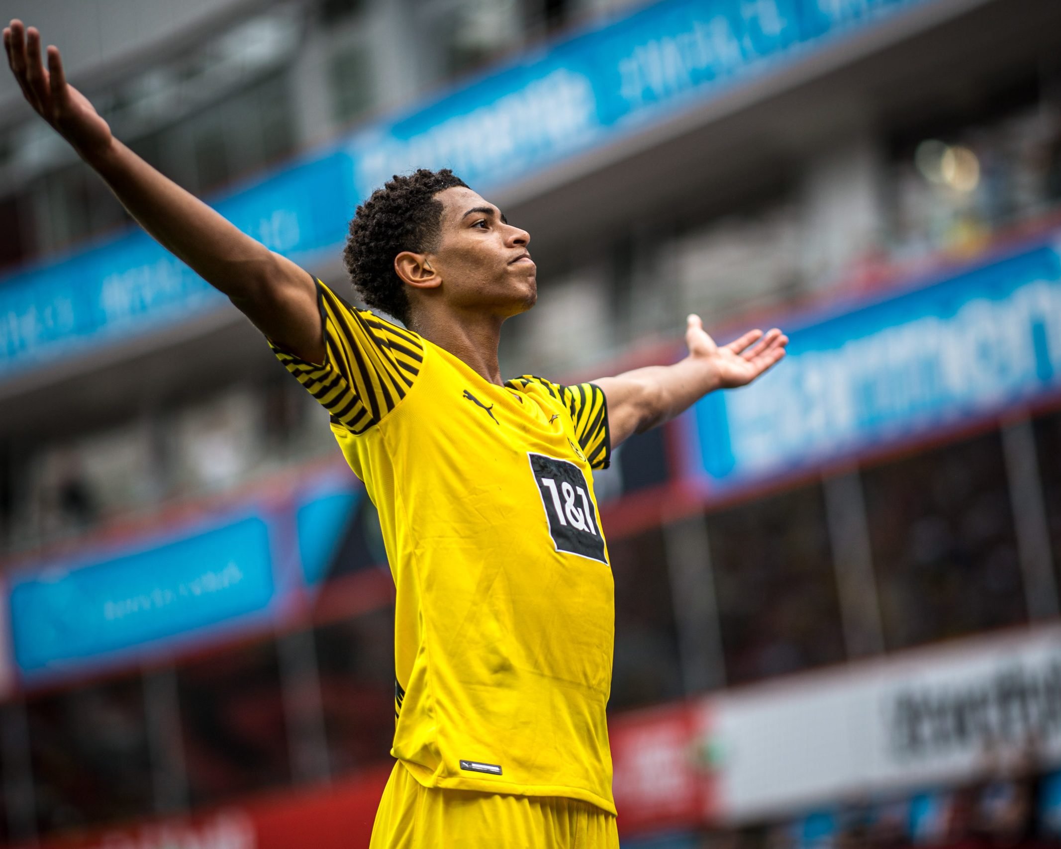 ខ្សែបម្រើ&nbsp;Jude Bellingham